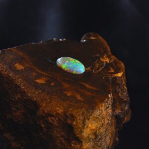 Exceptional Lightning Ridge Crystal Opal 1.50 ct