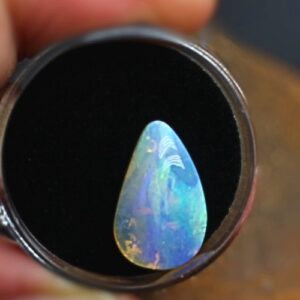 Lustrous Lightning Ridge Crystal Opal 4.7 ct