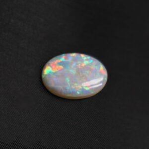 Impressive Lightning Ridge White Opal 3.70 ct