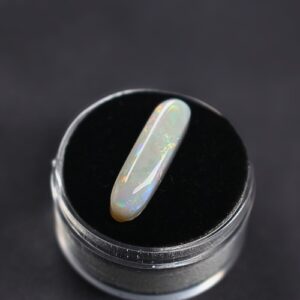 Sweet Lightning Ridge White Opal 5.35 ct