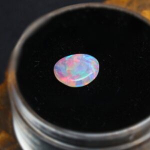Magnificent Coober Pedy Crystal Opal 0.40 ct