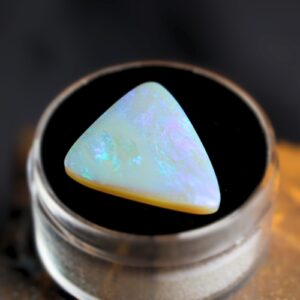Superb Lightning Ridge Crystal Opal 5.10 ct