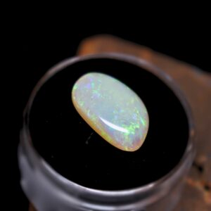Marvelous Lightning Ridge White Opal 3.90 Ct