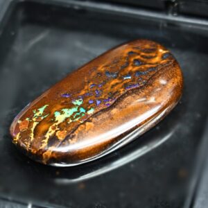 Flooring Queensland Boulder Opal 71.40 Ct