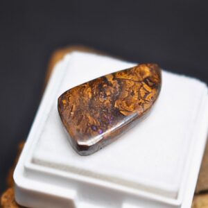 Beguiling Queensland Boulder Opal 10.65 Ct