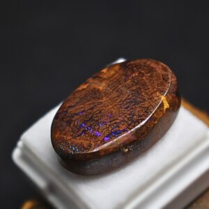 Immaculate Queensland Boulder Opal 31.00 Ct