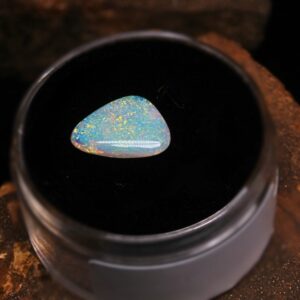 Adorable Coober Pedy Solid Crystal Opal 0.95 ct