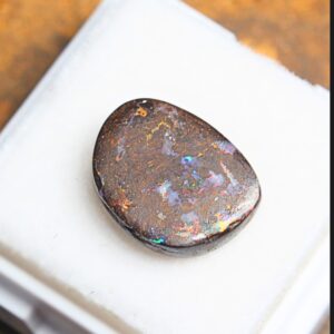 Exceptional Queensland Boulder Opal 4.90 ct