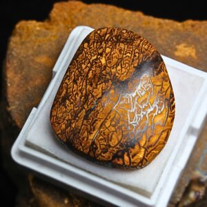 Upbeat Queensland Boulder Opal 33.2 ct