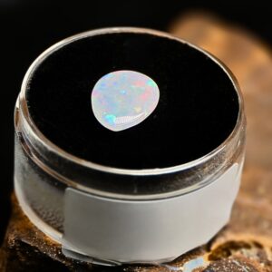 Pleasant Coober Pedy Crystal Opal 1.10 ct