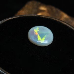 Brilliant Lightning Ridge Dark Opal 0.50 ct