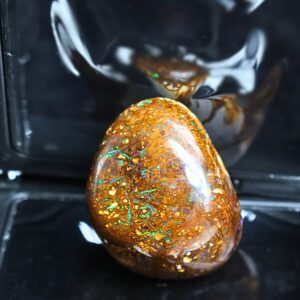 Delightful Queensland Boulder Opal 122.00 ct