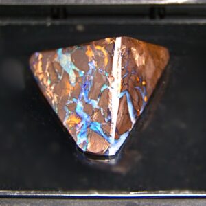 Alluring Queensland Boulder Opal 60.90 ct