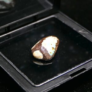 Delightful Queensland Boulder Opal 20.00 ct