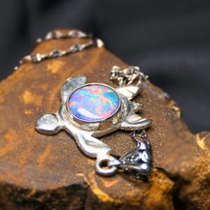 The Turtle Lightning Ridge Doublet Opal 0.80 G Handcrafted One-Off Fine Silver Necklace