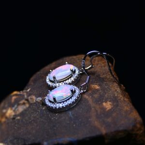 The Superb Lightning Ridge Crystal Opal 2.65 ct 925 Silver Hook Earrings