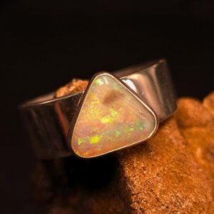 Bespoke Handcrafted One-Off Lightning Ridge Crystal Opal 2.00 ct 925 Silver Men's Ring Size US 12+3⁄4