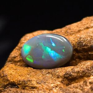 Resplendent Lightning Ridge Dark Opal 2.6 Ct