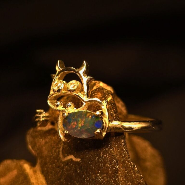 Loightning Ridge Lightning Ridge Doublet Opal 0.13G S925 Silver Adjustable Ring - Aussie ...