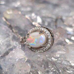 "Oválea Velouria" Lightning Ridge Dark Opal 1.30 Ct 925 Silver Necklace