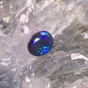 Velvetaura Lightning Ridge Black Opal 0.95ct