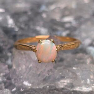 Calla Aurelle Lightning Ridge 0.70 Ct White Opal in 9 Ct Gold Ring Size US 8