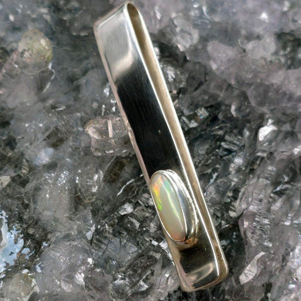 OAWOSPO-1335 (2) Brennar Lightning Ridge natural White Opal 1.40ct S925 Sterling Silver custom-made luxury tie clip for men with vibrant multicolour play-of-colour.