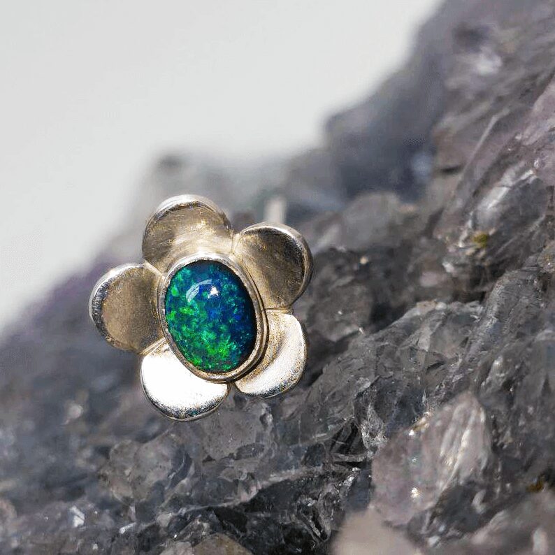 OABOSPO-1461 (9) Handcrafted S925 silver hair pin featuring a 1.20ct Lightning Ridge natural Black Opal with blue and green play-of-colour, a versatile elegant accessory for all hair types and occasions.