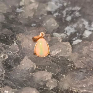 Naytherra Lightning Ridge White Opal 2.00 ct S925 Silver RoseGold-Plated Pendant