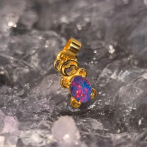 Teddy Lightning Ridge doublet opal pendant N4 body tone B3 brightness with rainbow play of colour in gold-plated S925 sterling silver